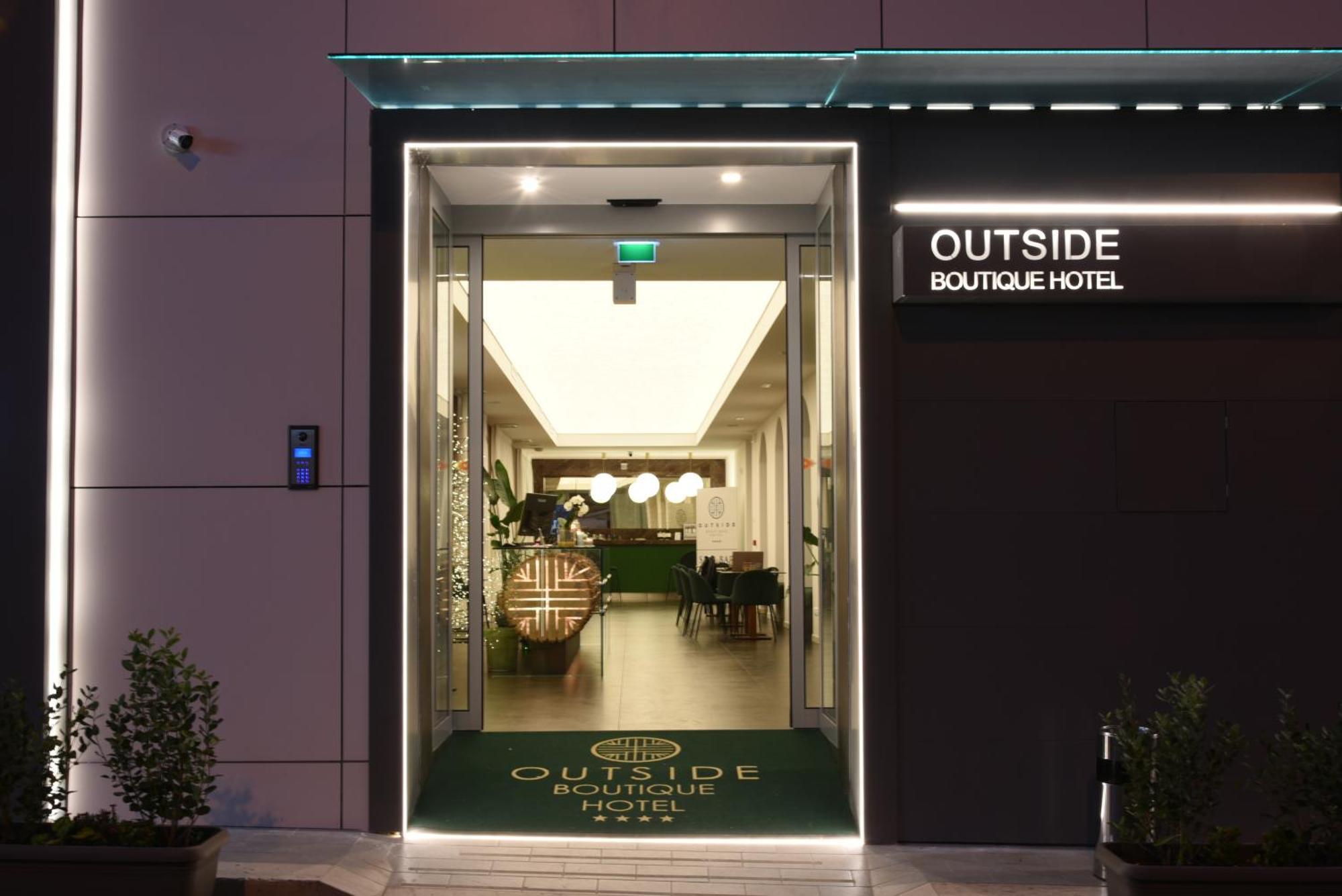 Outside Boutique Hotel Фоджиа Экстерьер фото